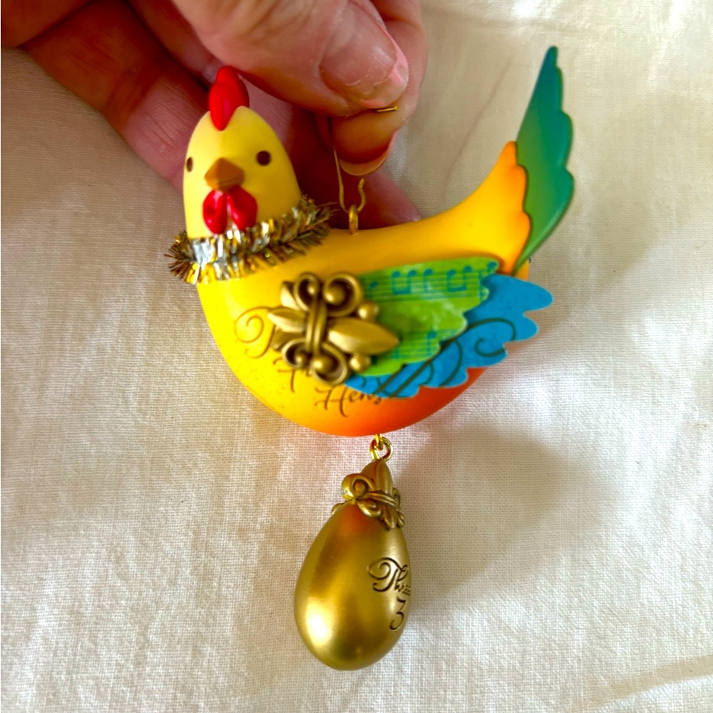 Vintage hallmark keepsake ornament 2013. 3 French hens from 12 days of Cmas